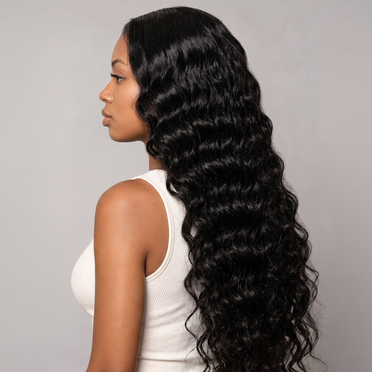 Natural-black Deep Wave bulk hair, showing an ends and texture detail.